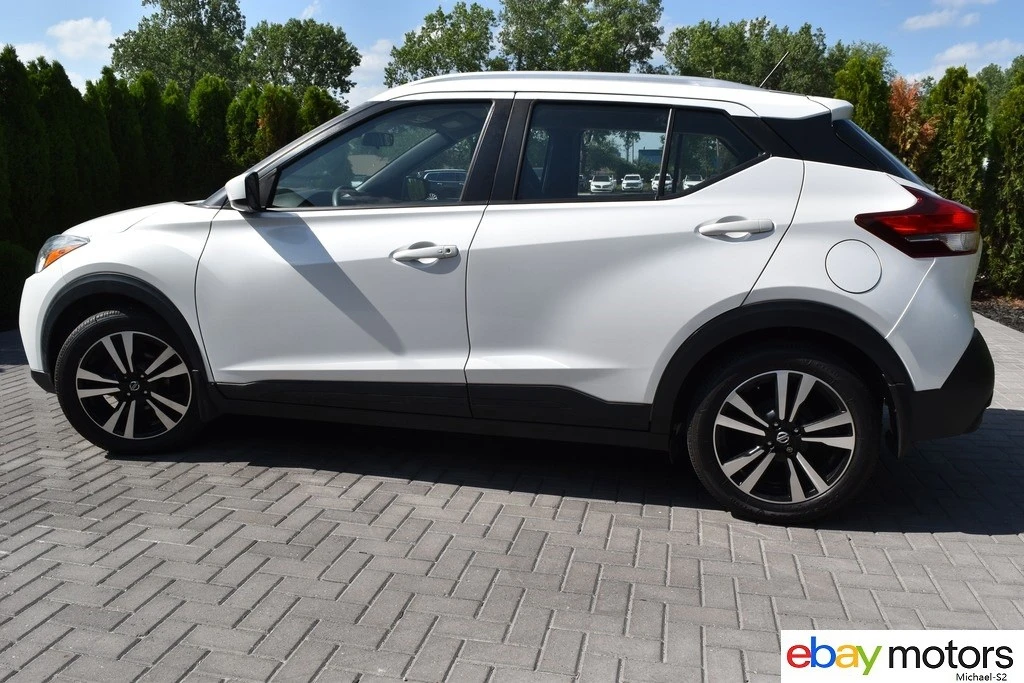 2019 Nissan Kicks - Image 8 of 24