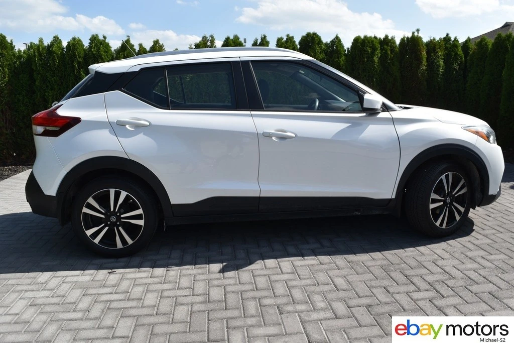 2019 Nissan Kicks - Image 4 of 24