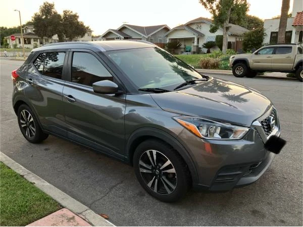 2019 Nissan Kicks - Image 10 of 26