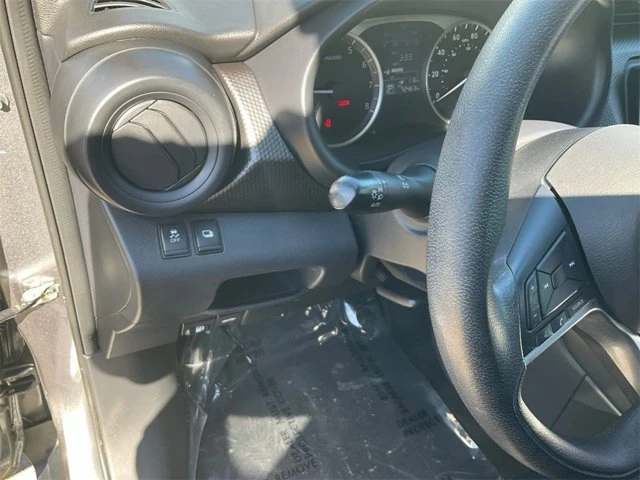 2019 Nissan Kicks - Image 12 of 20
