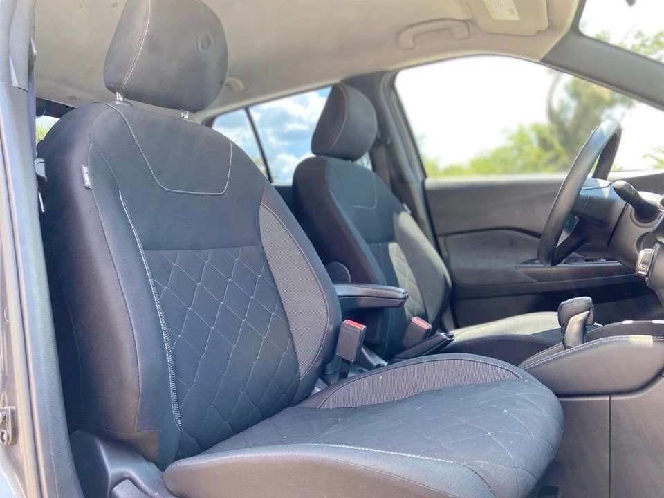 2019 Nissan Kicks - Image 18 of 31