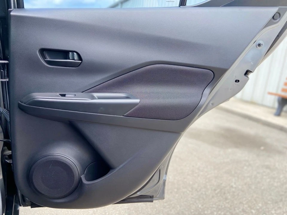 2019 Nissan Kicks - Image 22 of 31