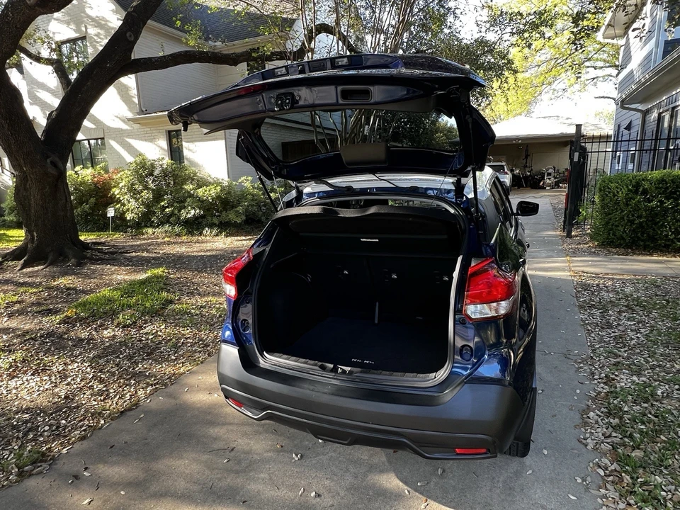 2019 Nissan Kicks - Image 4 of 14