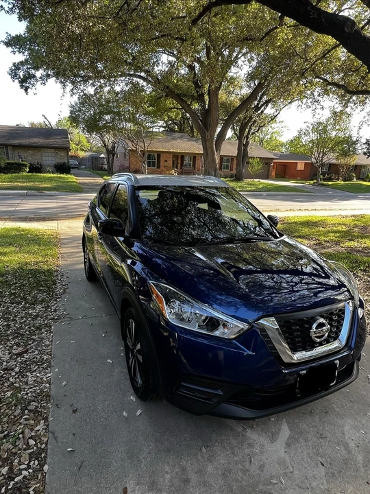 2019 Nissan Kicks - Image 2 of 14
