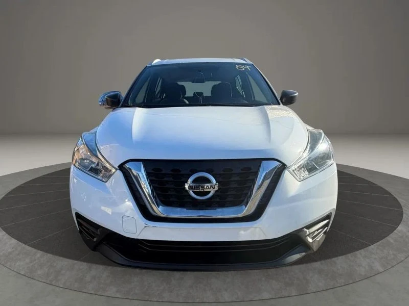 2019 Nissan Kicks - Image 2 of 12