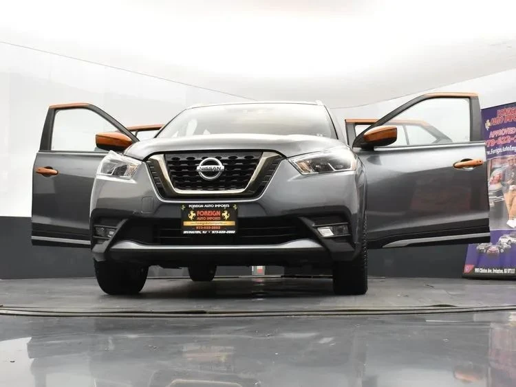 2019 Nissan Kicks - Image 11 of 12