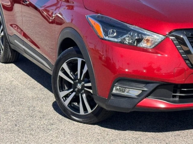 2019 Nissan Kicks - Image 4 of 21