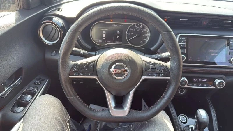2019 Nissan Kicks - Image 10 of 12