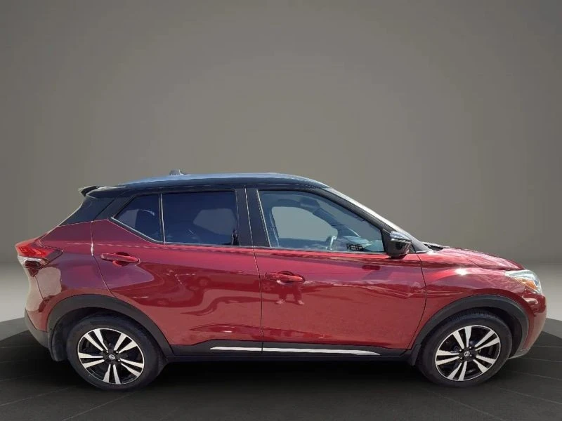 2019 Nissan Kicks - Image 4 of 12