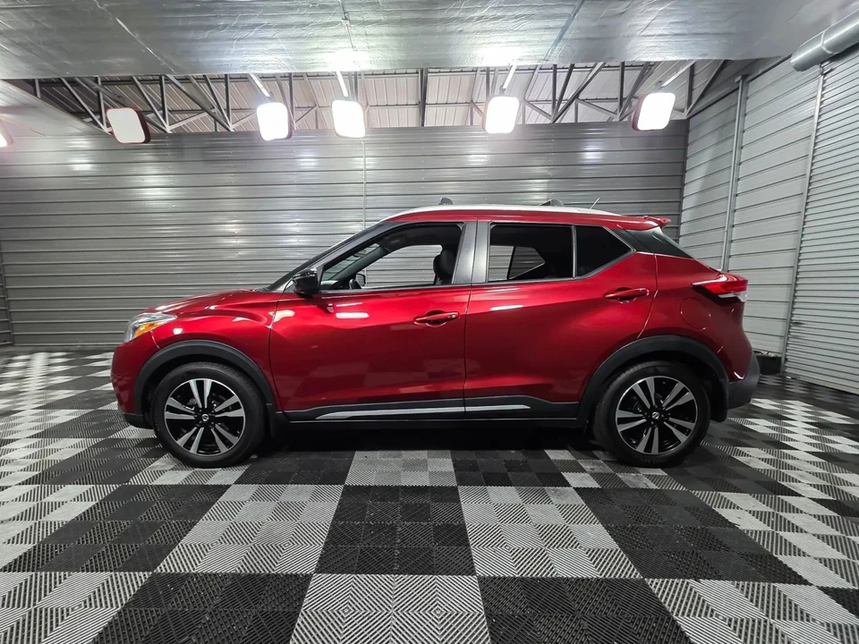 2019 Nissan Kicks - Image 8 of 12