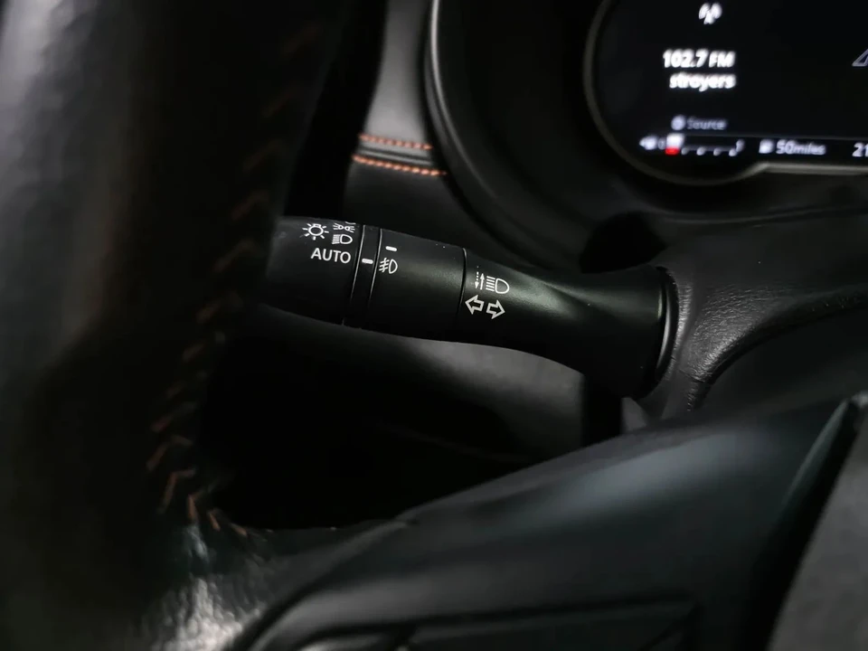 2019 Nissan Kicks - Image 19 of 21
