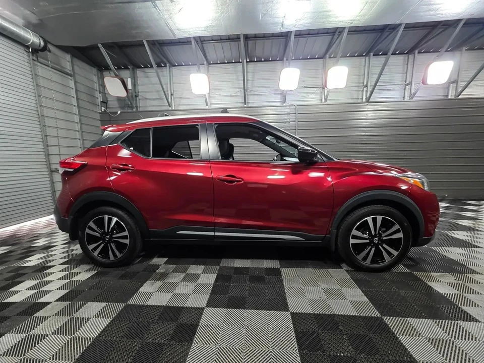 2019 Nissan Kicks - Image 9 of 12