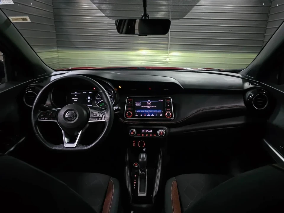 2019 Nissan Kicks - Image 11 of 12