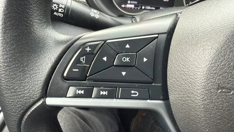 2019 Nissan Kicks - Image 12 of 12