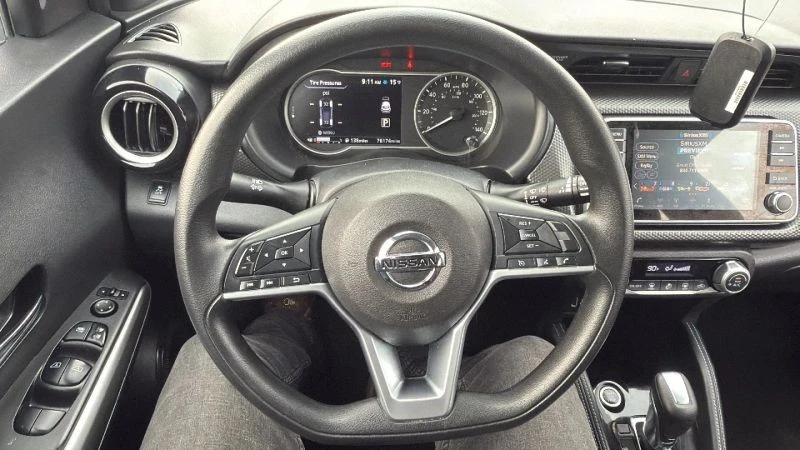 2019 Nissan Kicks - Image 10 of 12