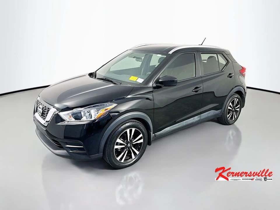 2019 Nissan Kicks - Image 3 of 24