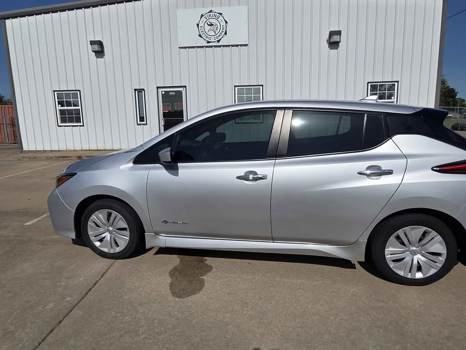 2019 Nissan Leaf - Image 7 of 20