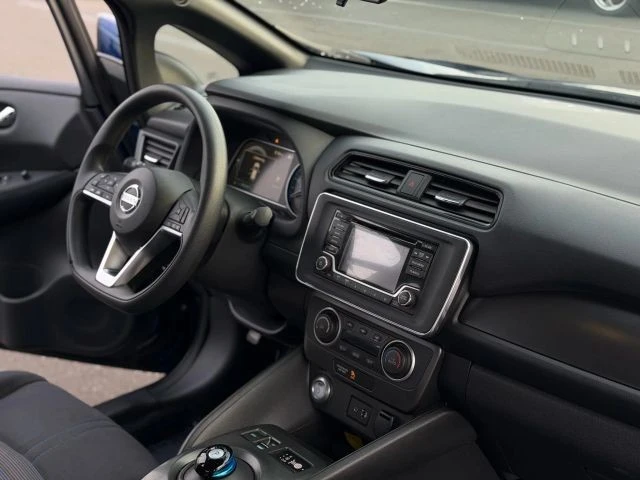2019 Nissan Leaf - Image 12 of 21