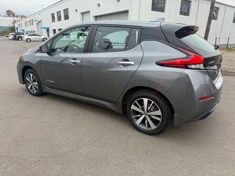 2019 Nissan Leaf - Image 5 of 12