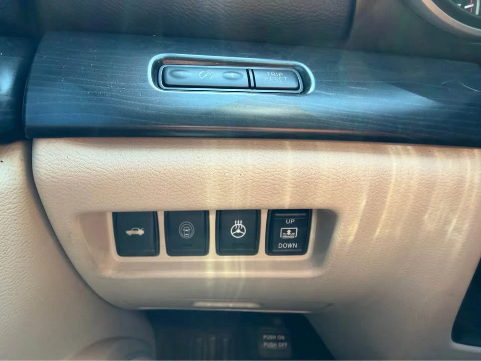 2019 Nissan Maxima 8th Gen - Image 16 of 20