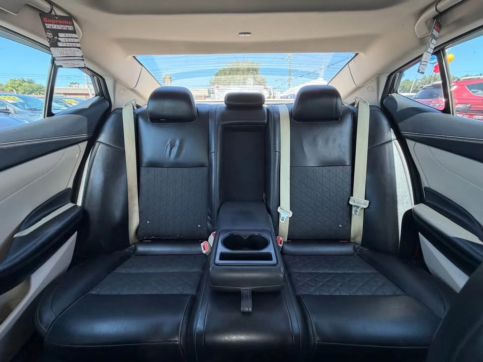 2019 Nissan Maxima 8th Gen - Image 17 of 20