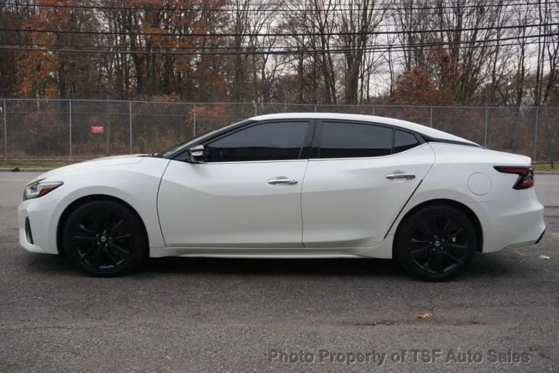 2019 Nissan Maxima 8th Gen - Image 4 of 12