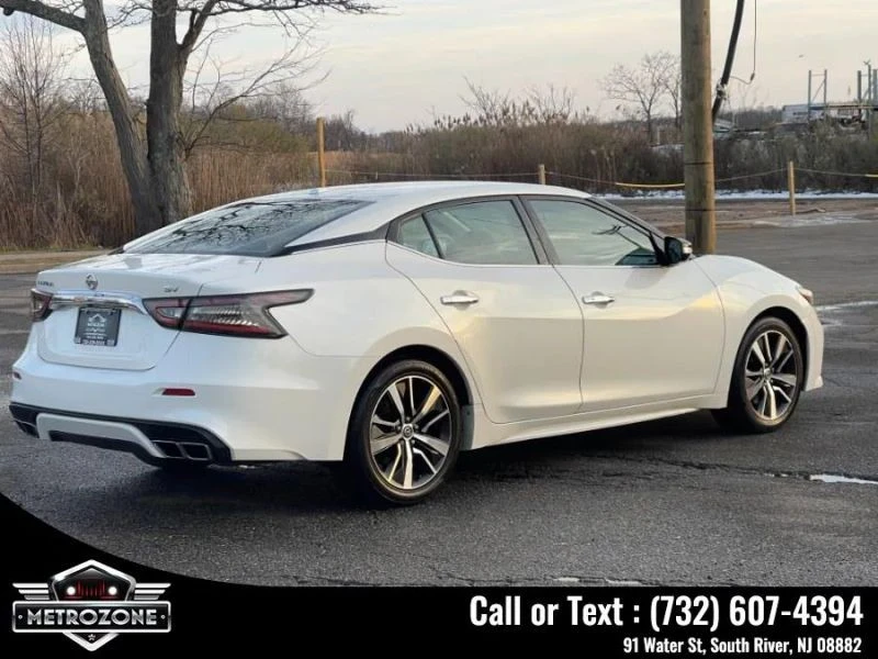 2019 Nissan Maxima 8th Gen - Image 11 of 12