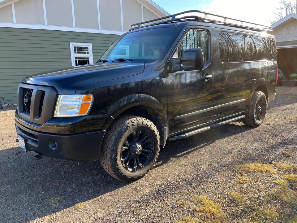 2019 Nissan NV3500 - Image 8 of 31