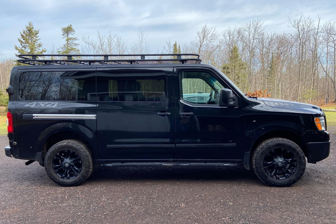 2019 Nissan NV3500 - Image 3 of 31