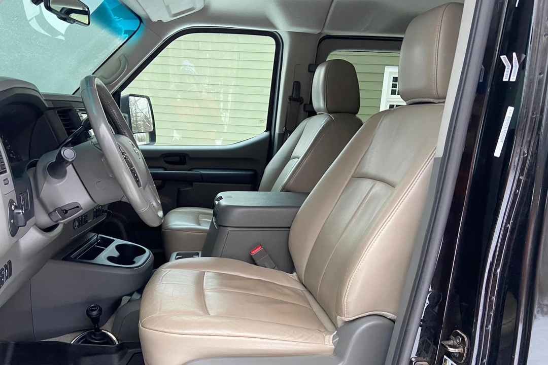 2019 Nissan NV3500 - Image 30 of 31