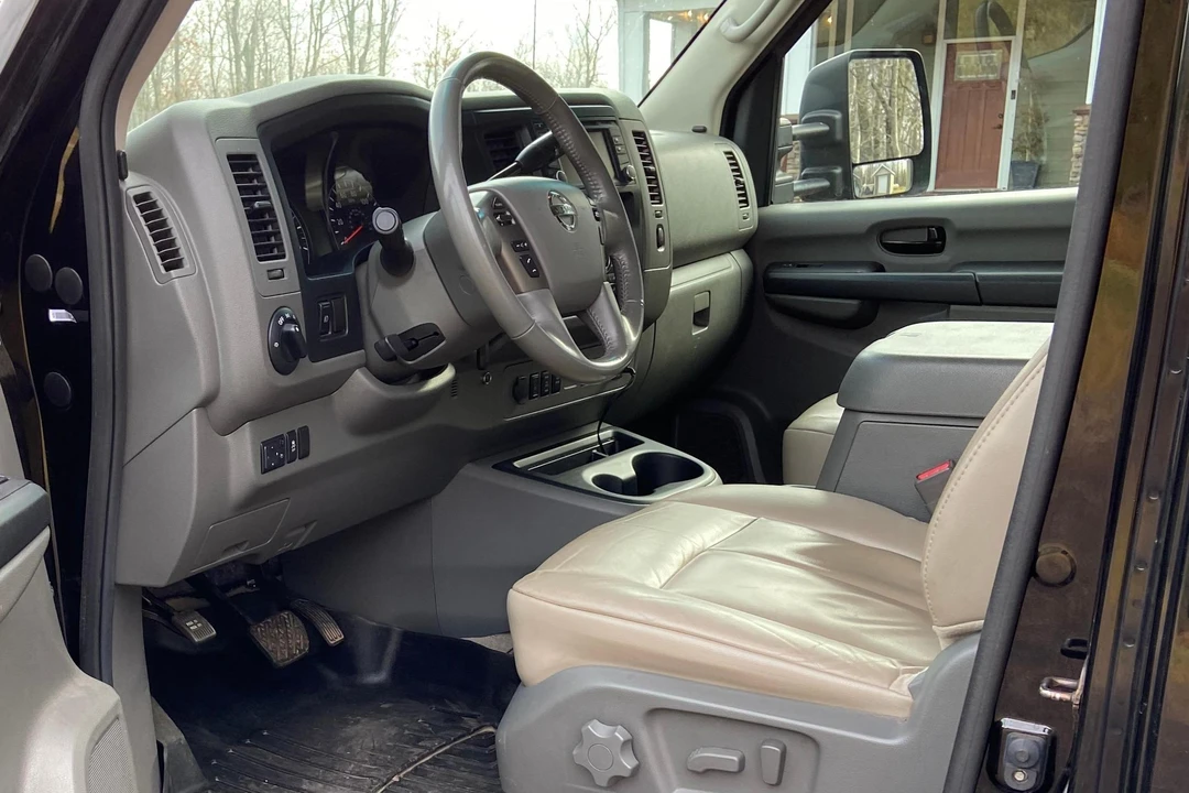 2019 Nissan NV3500 - Image 29 of 31