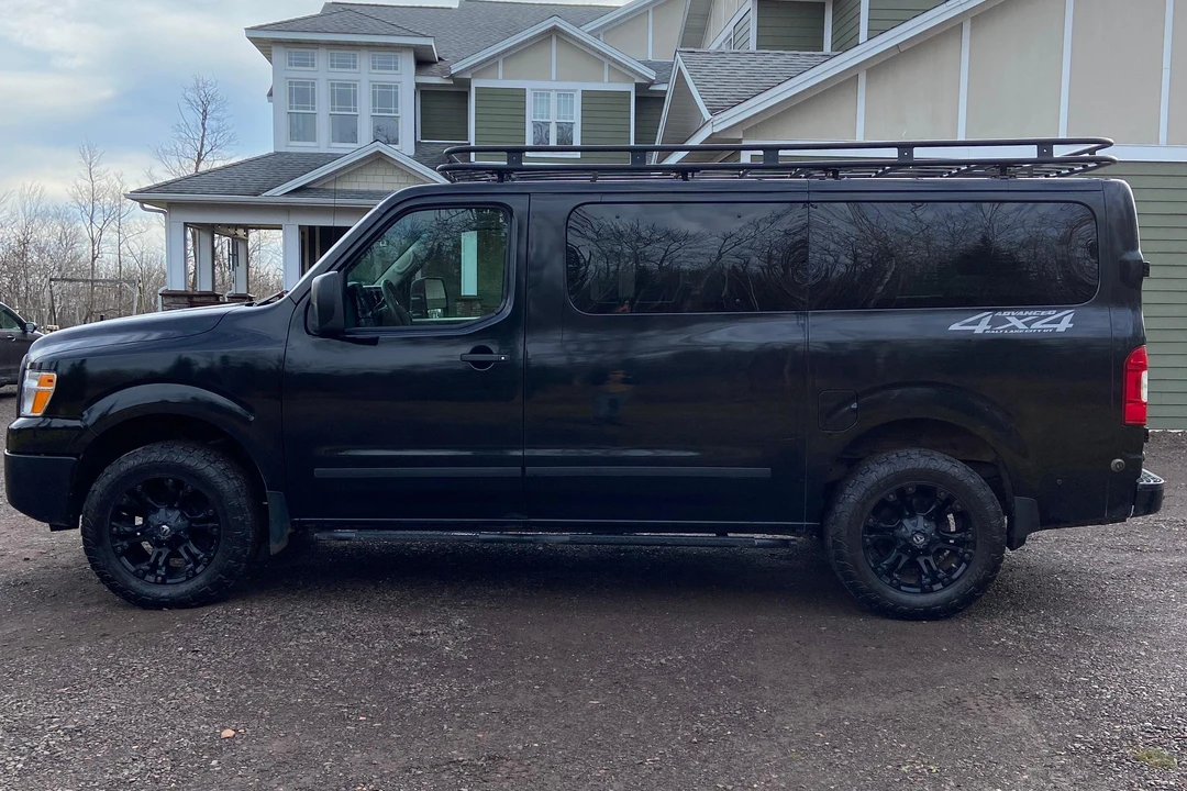 2019 Nissan NV3500 - Image 9 of 31