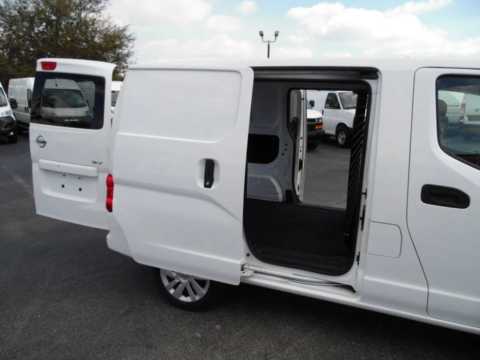2019 Nissan NV - Image 9 of 21