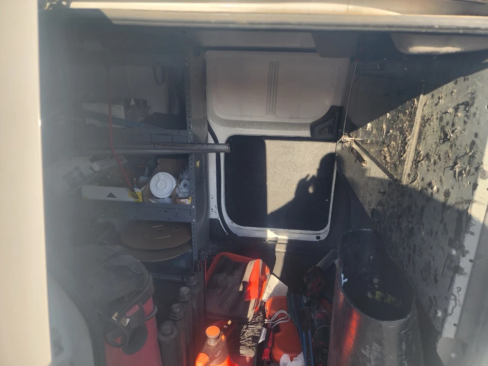 2019 Nissan NV - Image 6 of 6
