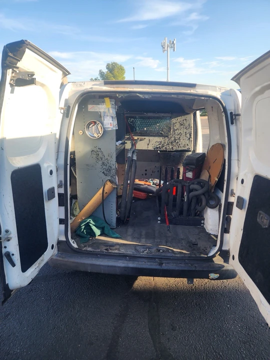 2019 Nissan NV - Image 3 of 6