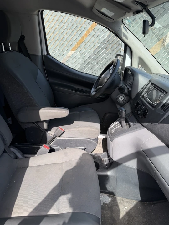 2019 Nissan NV - Image 7 of 7