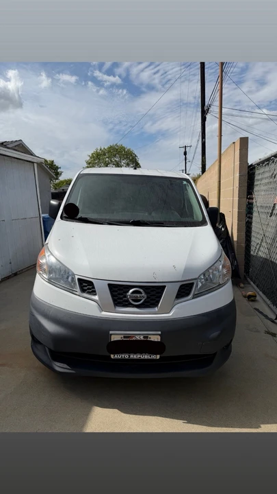 2019 Nissan NV - Image 2 of 7