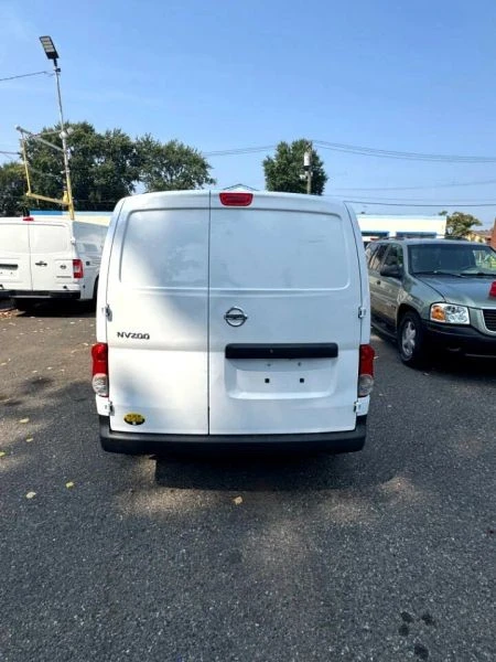2019 Nissan NV - Image 4 of 6