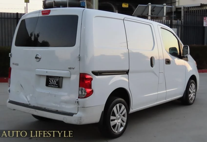 2019 Nissan NV - Image 6 of 21