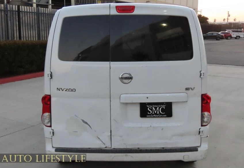 2019 Nissan NV - Image 12 of 21