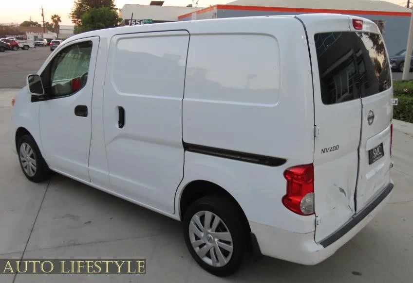 2019 Nissan NV - Image 5 of 21