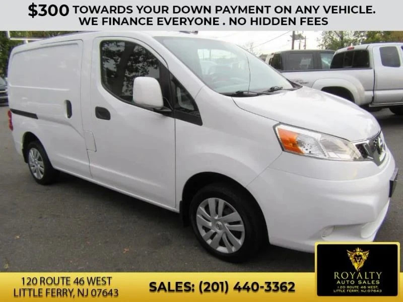 2019 Nissan NV - Image 8 of 12
