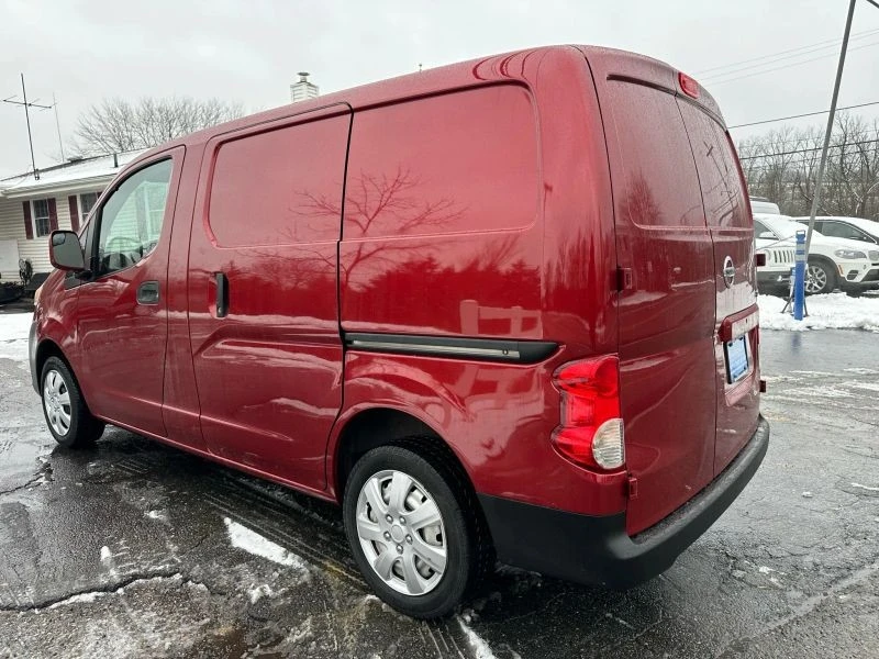 2019 Nissan NV - Image 4 of 12