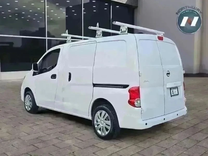 2019 Nissan NV - Image 3 of 12