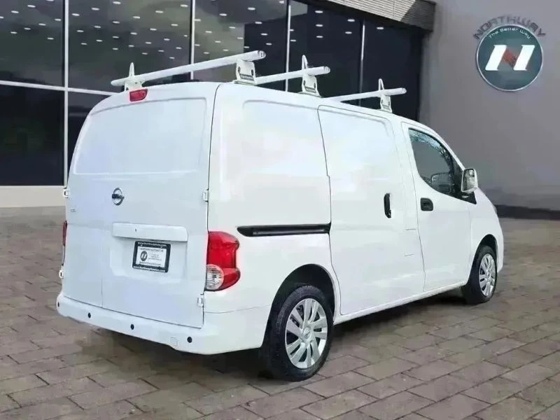 2019 Nissan NV - Image 5 of 12