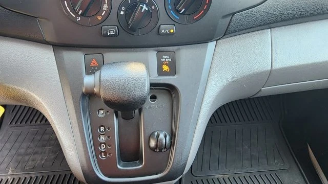 2019 Nissan NV - Image 24 of 31