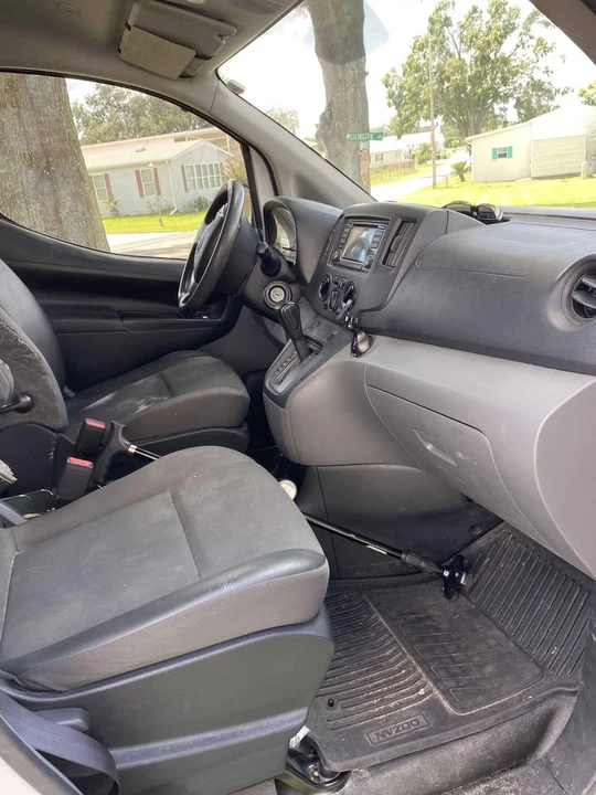 2019 Nissan NV - Image 6 of 7