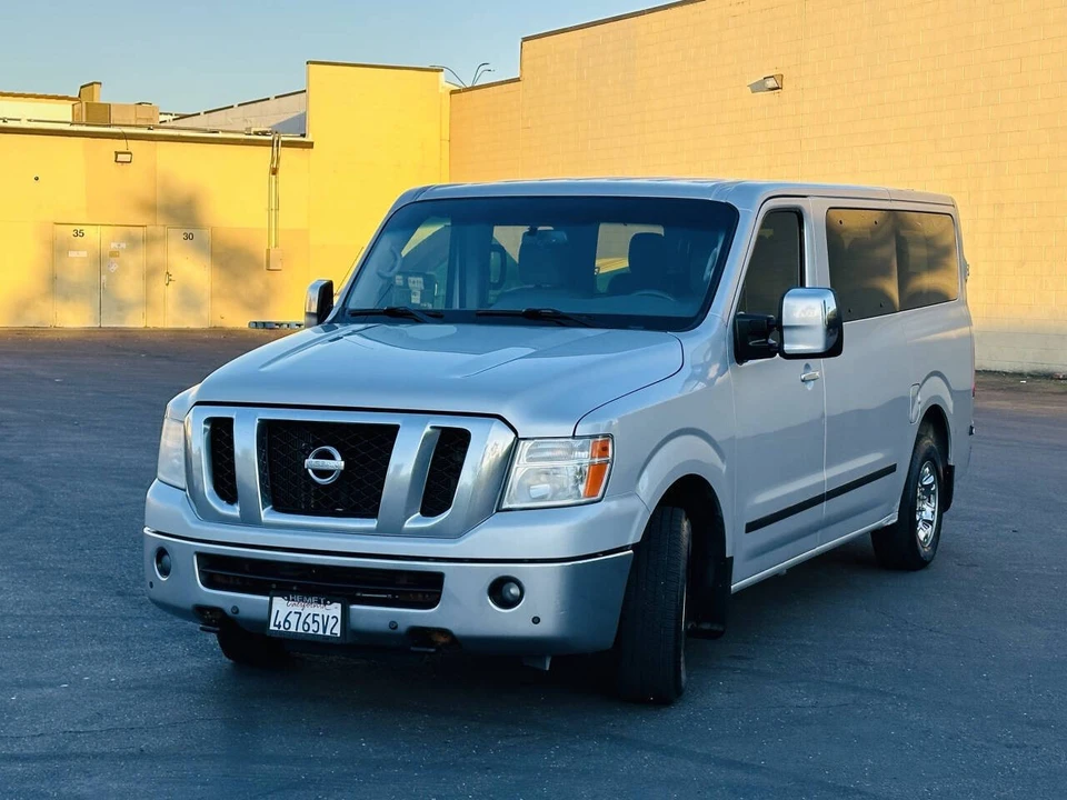 2019 Nissan NV3500 - Image 4 of 20
