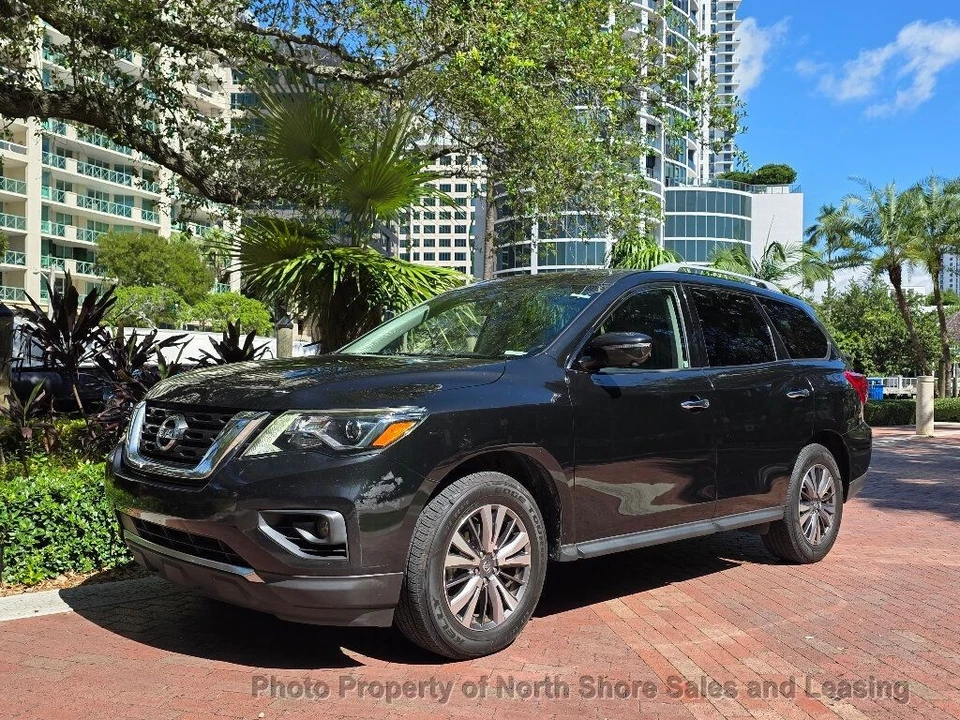 2019 Nissan Pathfinder 4th Gen - Image 3 of 12