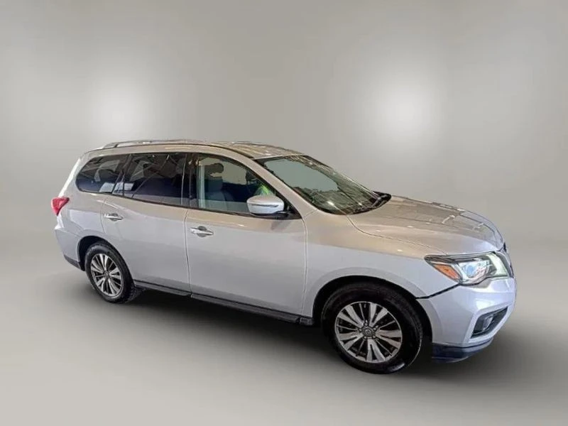 2019 Nissan Pathfinder 4th Gen - Image 2 of 3